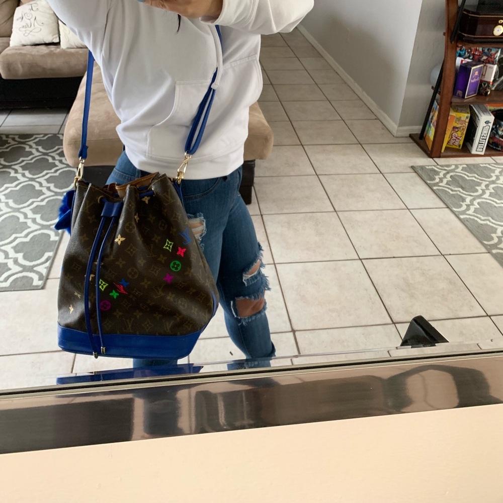 Extra Pictures BLUE NOE - Picture 1 of 3
